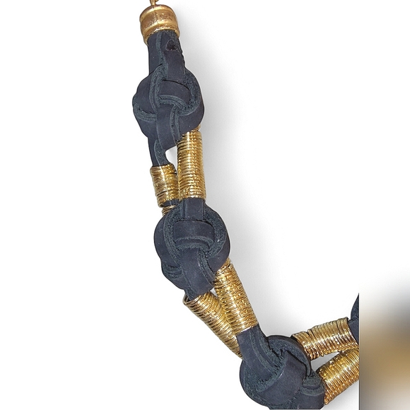 Artizan By Keren Gold Tone & Black Leather Knotted Necklace - Picture 3 of 9